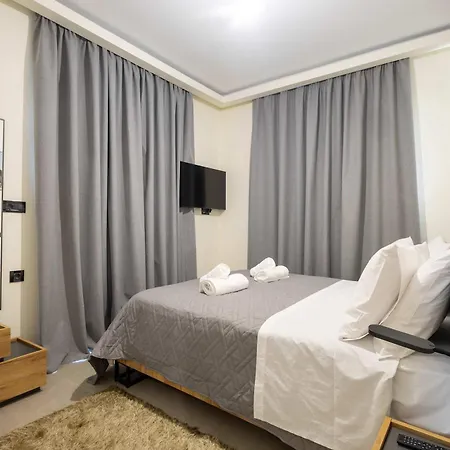 Sinani - Sea View Balcony & Jacuzzi Gem Apartment Asgourou
