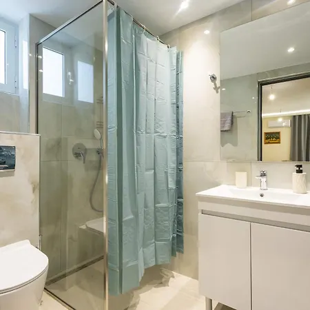 Sinani - Sea View Balcony & Jacuzzi Gem Asgourou